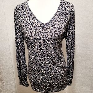 Susan Graver Modern Essentials Liquid Knit Gray Print Tunic